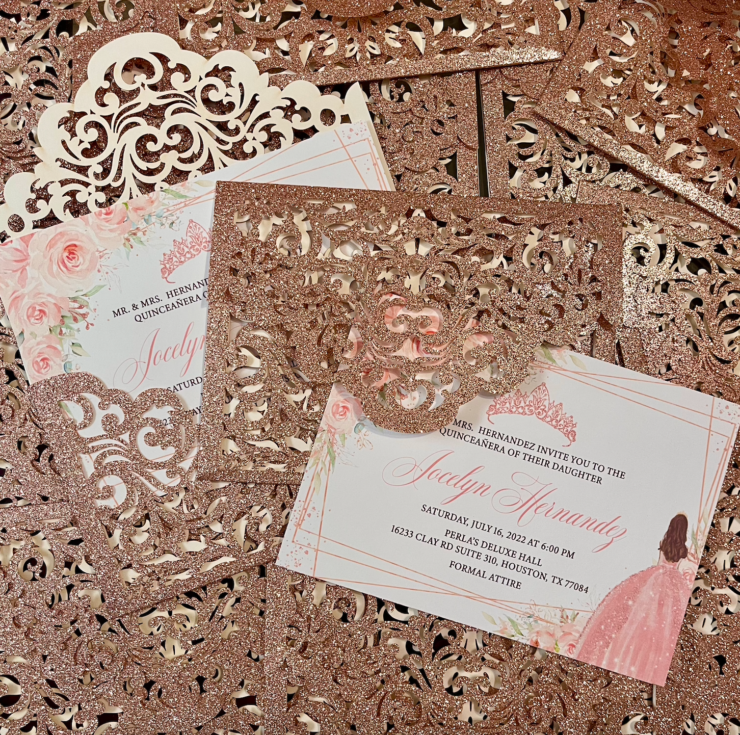 32PCS - Rose Gold Glitter Envelope Style Laser Cut Invitations